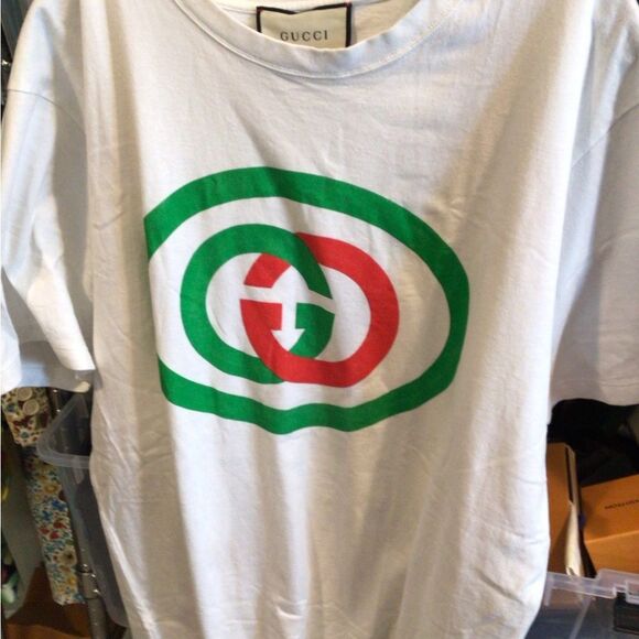 Gucci Tee with Red and Green Logo - Picture 1 of 1